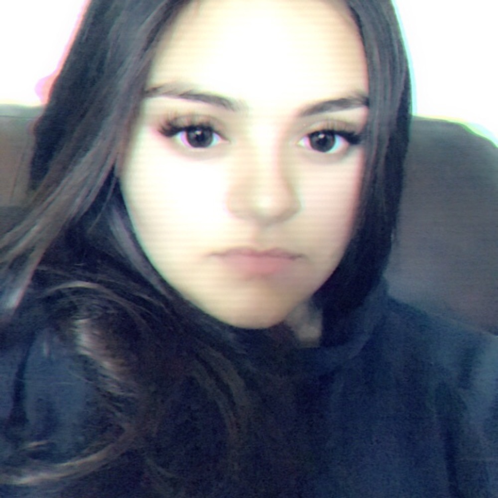 Poshmark Ambassador, Ericka